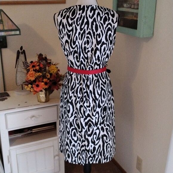 NEW Dressbarn Black and White Dress - Picture 6 of 11